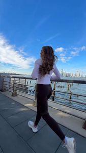 Instagram post by @fitbymakayla