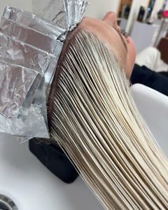 Instagram post by @kelseyevankohair