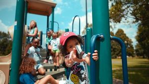 Instagram post by @redcarpetgirlz