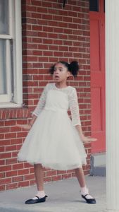 Instagram post by @redcarpetgirlz