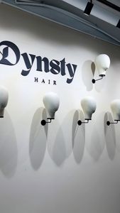 Instagram post by @_delizzle