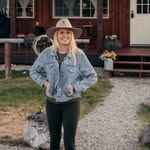 @taytakesatrip Instagram Profile