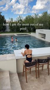 Instagram post by @karlibree