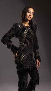 Instagram post by @theelisanicole