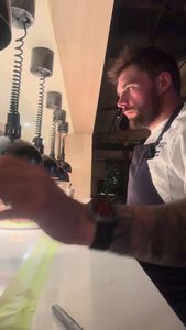 Instagram post by @cheflogant