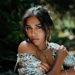 @just.beemur Instagram Profile