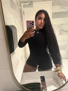 Instagram post by @nianniyanay