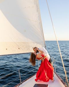 Instagram post by @snapshotsbygabriela