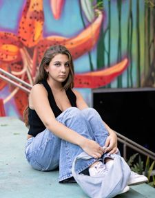 Instagram post by @mimi