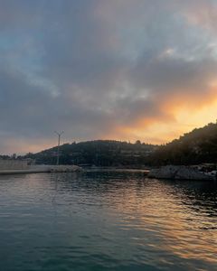 Instagram post by @americanevileye