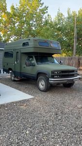 Instagram post by @thefenimores