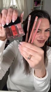 Instagram post by @makeup2themaxx