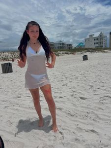 Instagram post by @briyitvalencia