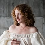 @pointy.chin.diaries Instagram Profile