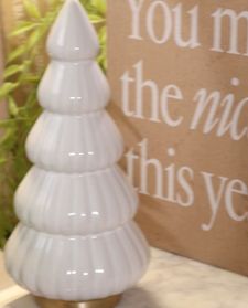 Instagram post by @beautyetcblog