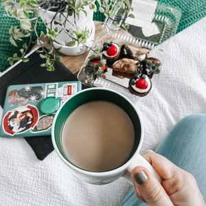 Instagram post by @literarypengwyns