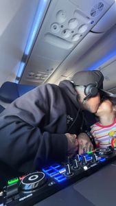 Instagram post by @lesteezy