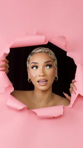 Instagram post by @ravenelyse