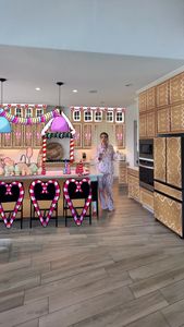 Instagram post by @ravenelyse