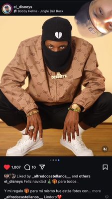 Instagram post by @jbloonde