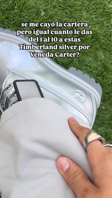 Instagram post by @jbloonde