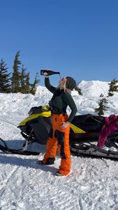 Instagram post by @hannah_decanted