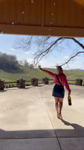 Instagram post by @hannah_decanted