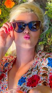 Instagram post by @hannah_decanted