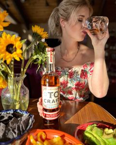 Instagram post by @hannah_decanted