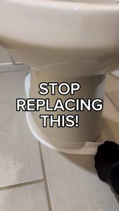 Instagram post by @cleantokcary