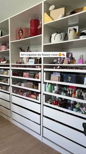 Instagram post by @deborahruiz