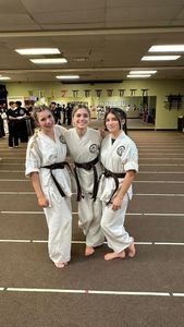 Instagram post by @itslilyrosesmith