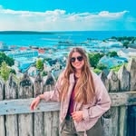 @travelhappyamanda Instagram Profile