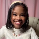 @armiahuniqueworld Instagram Profile