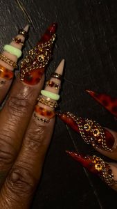 Instagram post by @marienailz