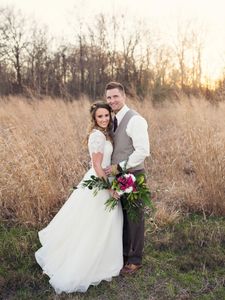 Instagram post by @happyhemlines