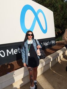 Instagram post by @khloekuriatnyk