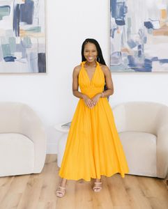 Instagram post by @themommymonologue