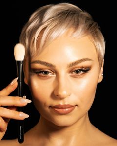 Instagram post by @alexandra_anele