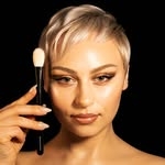 @alexandra_anele Instagram Profile