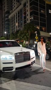 Instagram post by @thebrimarieway