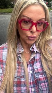 Instagram post by @thecurvynancy