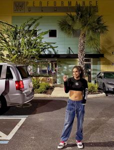 Instagram post by @alejandrathelion