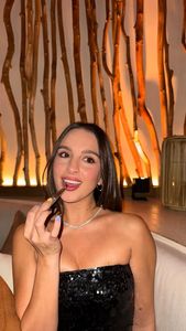 Instagram post by @alexiaumansky