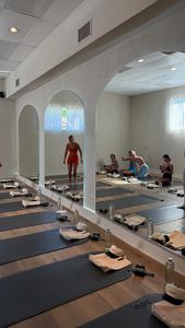 Instagram post by @ameliedesai