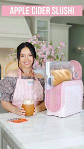 Instagram post by @fivefootfeminine