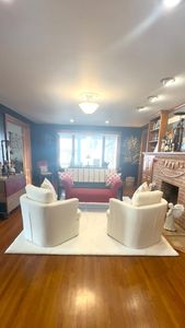 Instagram post by @daniellemanns27