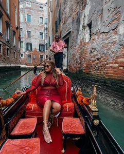 Instagram post by @being.denise