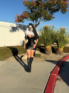 Instagram post by @_leanneharris