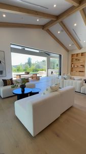 Instagram post by @royashabboui